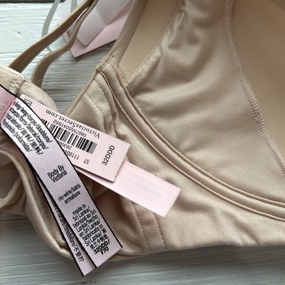 NWT Victorias Secret Body By Victoria Wireless Nursing Bra Marzipan sz 32DDD - Picture 10 of 11